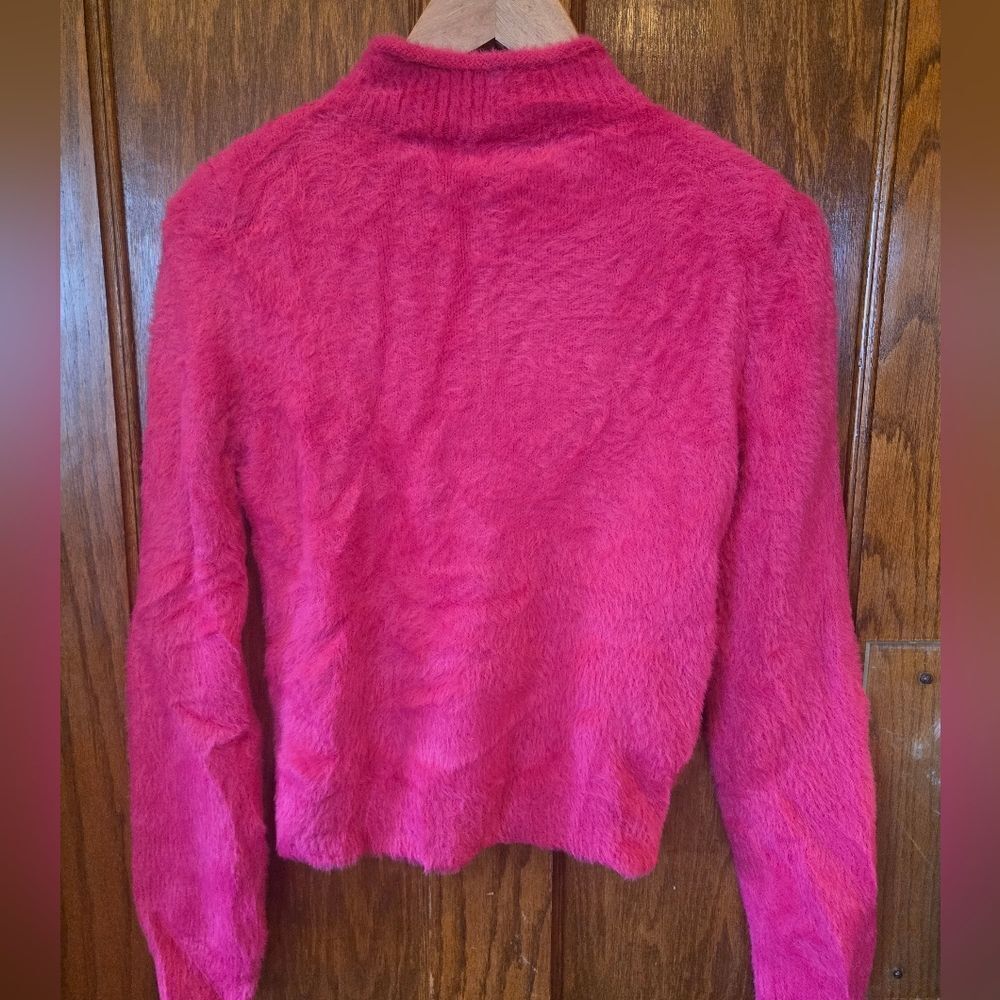 Universal Thread Pink Sweater - Picture 5 of 10